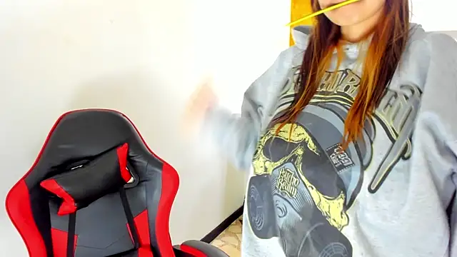 lala clark online show from 02-06-26, 08:23