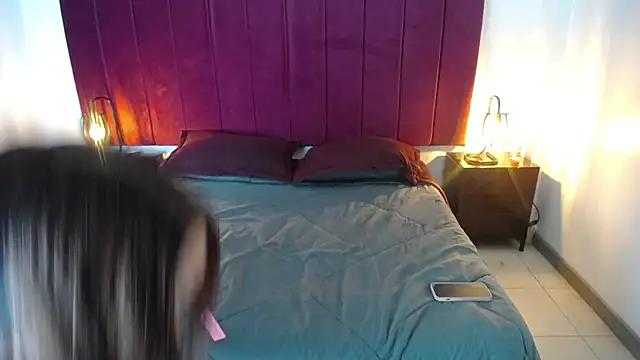 Snapshot of Pamela_Johnsn chatting on 10-10-25, 01:10 Pamela Johnsn online show from 10-10-25, 01:10