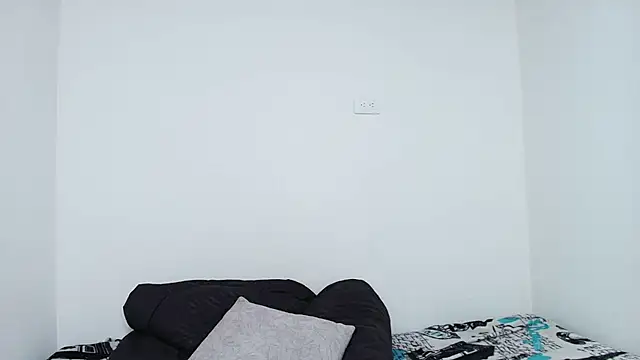 Emilie Soler12 online show from 10-08-25, 07:22