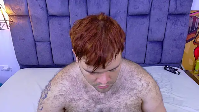 Snapshot of big_bearr chatting on 10-24-25, 09:00 big bearr online show from 10-24-25, 09:00