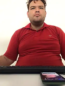 Snapshot of big_bearr chatting on 10-25-25, 06:13 big bearr online show from 10-25-25, 06:13