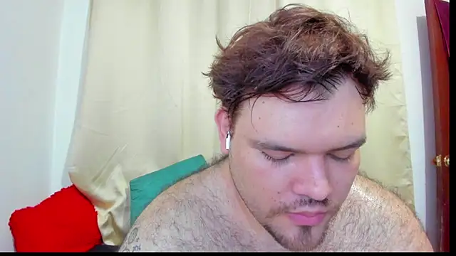 Snapshot of big_bearr chatting on 02-11-26, 03:22 big bearr online show from 02-11-26, 03:22