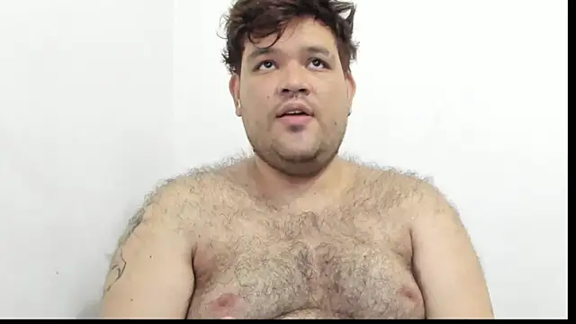 Snapshot of big_bearr chatting on 02-16-26, 08:49 big bearr online show from 02-16-26, 08:49