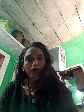 Snapshot of Cut_yashvanti chatting on 09-24-25, 04:16 Cut yashvanti online show from 09-24-25, 04:16