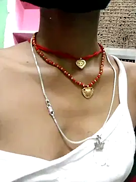 Cuty kinjal online show from 10-05-25, 04:44