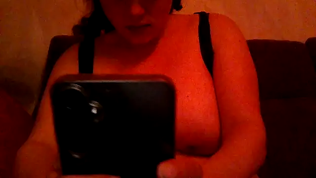 Snapshot of cutie_jazz chatting on 11-16-25, 01:22 cutie jazz online show from 11-16-25, 01:22