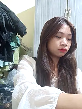 Snapshot of Mayy1 chatting on 10-08-25, 01:25 Mayy1 online show from 10-08-25, 01:25