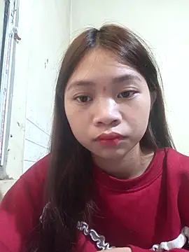 Snapshot of Mayy1 chatting on 10-17-25, 11:40 Mayy1 online show from 10-17-25, 11:40