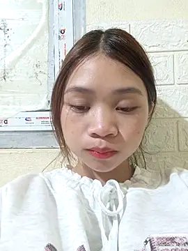 Snapshot of Mayy1 chatting on 10-21-25, 07:53 Mayy1 online show from 10-21-25, 07:53