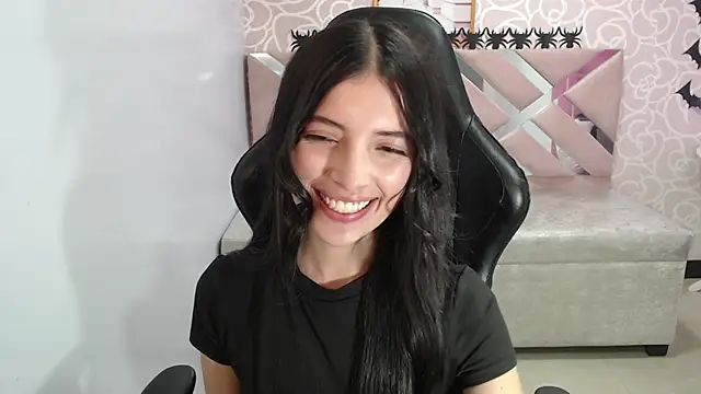 Snapshot of cynthia_ch chatting on 10-23-25, 03:39 cynthia ch online show from 10-23-25, 03:39