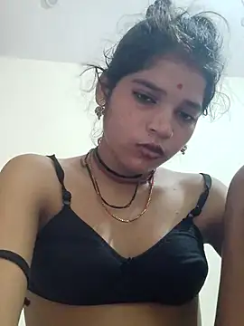Snapshot of Mahek_love143 chatting on 06-16-26, 10:56 Mahek love143 online show from 06-16-26, 10:56