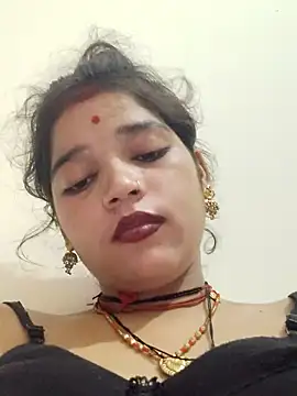 Snapshot of Mahek_love143 chatting on 06-18-26, 10:36 Mahek love143 online show from 06-18-26, 10:36