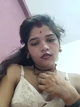 Snapshot of Mahek_love143 chatting on 06-25-26, 11:42 Mahek love143 online show from 06-25-26, 11:42