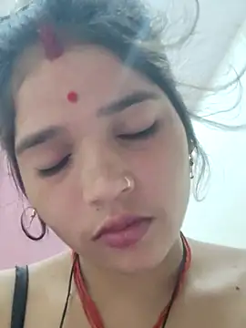 Snapshot of Mahek_love143 chatting on 07-11-26, 04:26 Mahek love143 online show from 07-11-26, 04:26