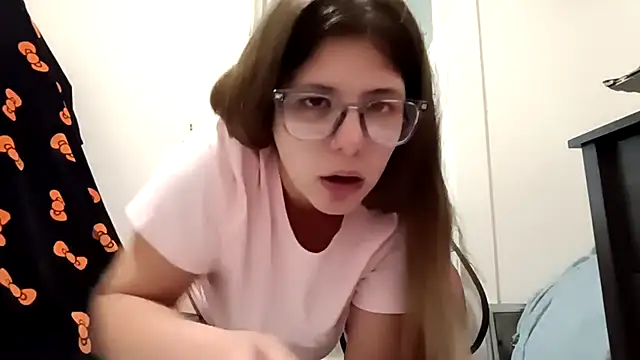 Snapshot of xofrankiefinexo chatting on 09-26-25, 07:01 xofrankiefinexo online show from 09-26-25, 07:01