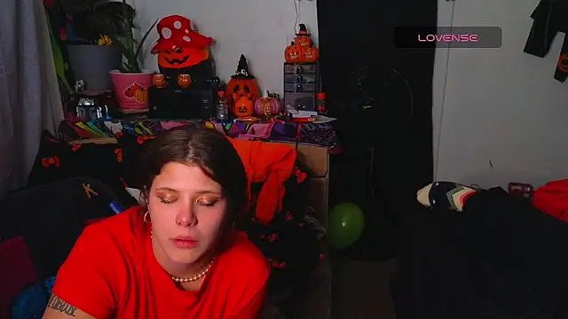 Snapshot of xofrankiefinexo chatting on 10-19-25, 07:09 xofrankiefinexo online show from 10-19-25, 07:09