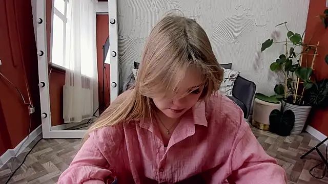 Melissa 199 online show from 11-11-25, 07:30