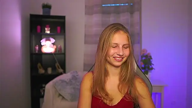 emmie murray online show from 11-27-25, 02:08