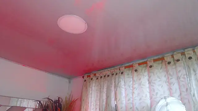 Snapshot of samycollens chatting on 10-08-25, 12:14 samycollens online show from 10-08-25, 12:14