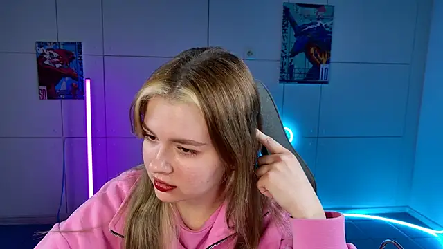 HaleySun online show from 09-30-25, 09:03