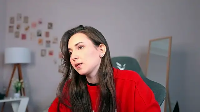 raviolly046 online show from 09-27-25, 09:36