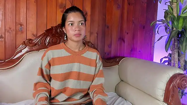 SamanthaElis online show from 10-29-25, 03:03