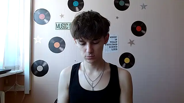 Snapshot of Hoot_Dude_ chatting on 10-12-25, 11:09 Hoot Dude online show from 10-12-25, 11:09