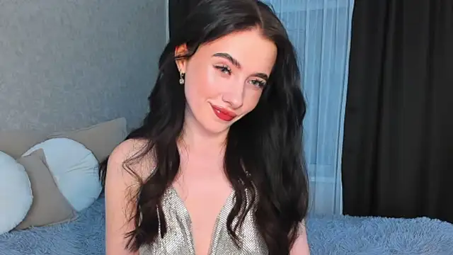 Snapshot of Milla_Moore chatting on 10-30-25, 02:29 Milla Moore online show from 10-30-25, 02:29