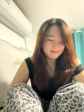 Snapshot of Momo-9988 chatting on 10-16-25, 05:25 Momo-9988 online show from 10-16-25, 05:25