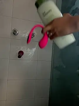 Violettt hot online show from 10-21-25, 10:05