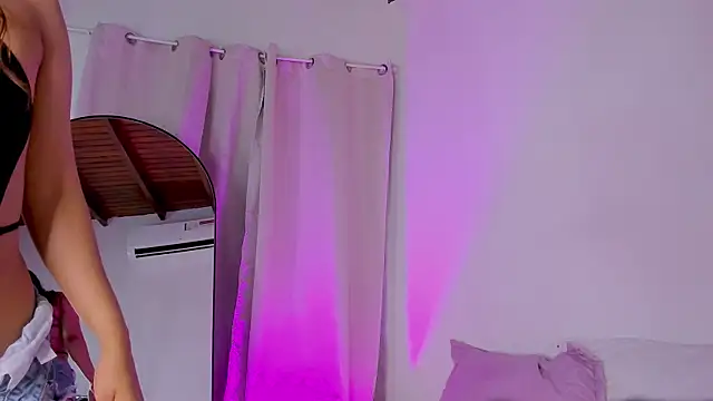 emily  walker online show from 03-27-26, 02:28