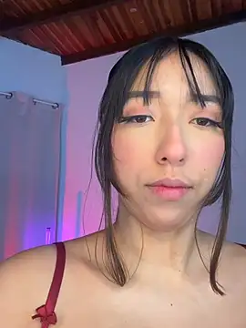 emily  walker online show from 05-02-26, 03:33
