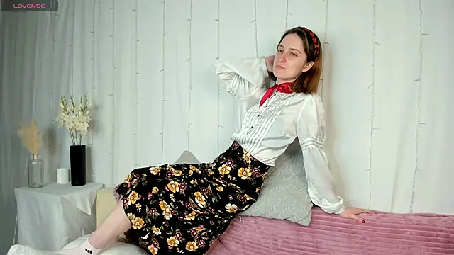 Rimma Kallas online show from 10-23-25, 01:21