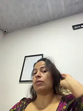 liz and thiago online show from 09-26-25, 08:35