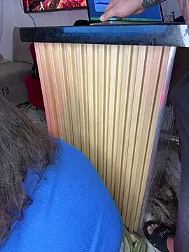 liz and thiago online show from 11-14-25, 12:37