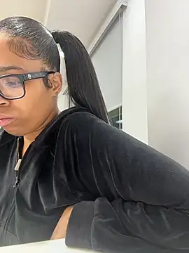 YeahhhitsBreezy online show from 03-20-26, 02:16