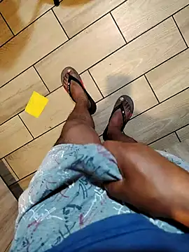 Snapshot of Gigolo31per31 chatting on 10-11-25, 01:09 Gigolo31per31 online show from 10-11-25, 01:09