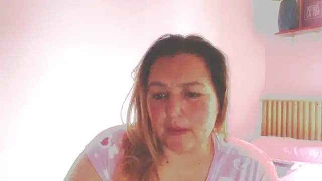 SweetRouse   online show from 10-18-25, 03:02