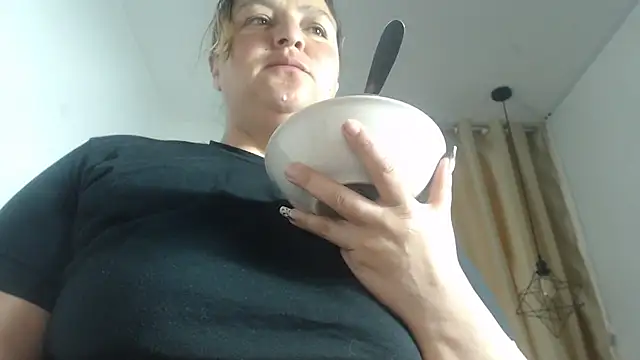 SweetRouse   online show from 02-01-26, 01:20