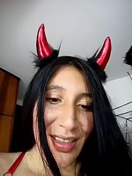   Antonella online show from 10-05-25, 03:16