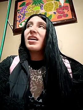   Antonella online show from 10-23-25, 09:02