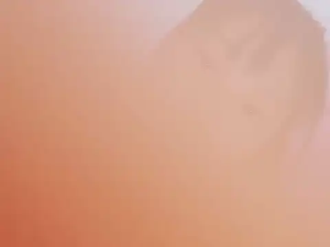 Snapshot of Lie_liee chatting on 10-28-25, 10:01 Lie liee online show from 10-28-25, 10:01