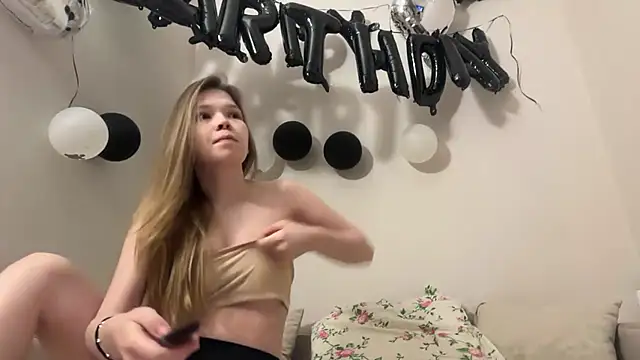 CandysRose online show from 04-15-26, 09:26