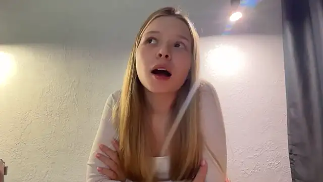 CandysRose online show from 06-24-26, 06:29