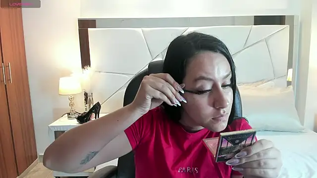 Natasha Kiim  online show from 05-03-26, 03:23