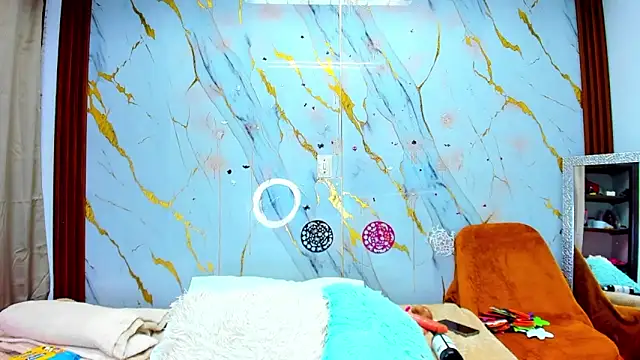 Snapshot of Annie_Evenss chatting on 11-05-25, 08:31 Annie Evenss online show from 11-05-25, 08:31