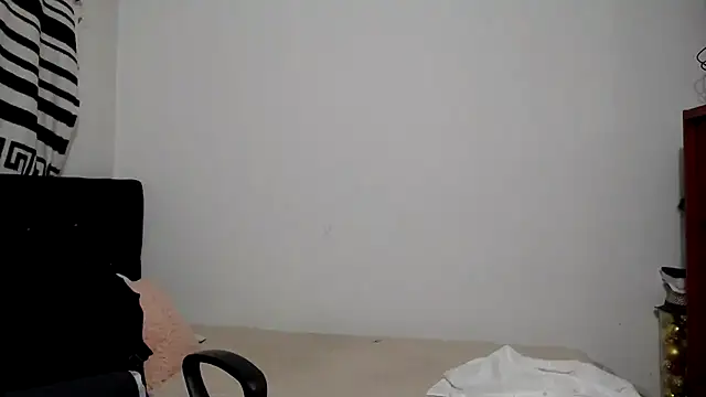 abrilsex23 online show from 11-01-25, 10:56