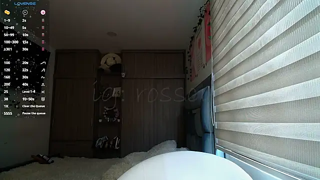 Kittyross online show from 05-12-26, 04:26