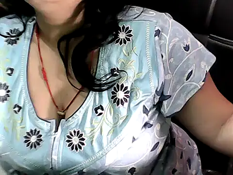 Snapshot of BABITA_KUMARII chatting on 04-01-26, 04:59 BABITA KUMARII online show from 04-01-26, 04:59