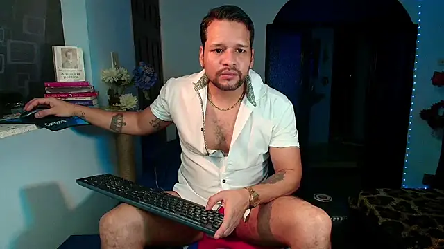 LucasGaeel online show from 05-03-26, 01:55